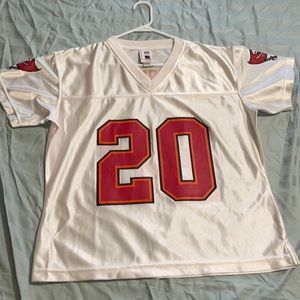 Tampa Bay Buccaneers’s Womens jersey size large